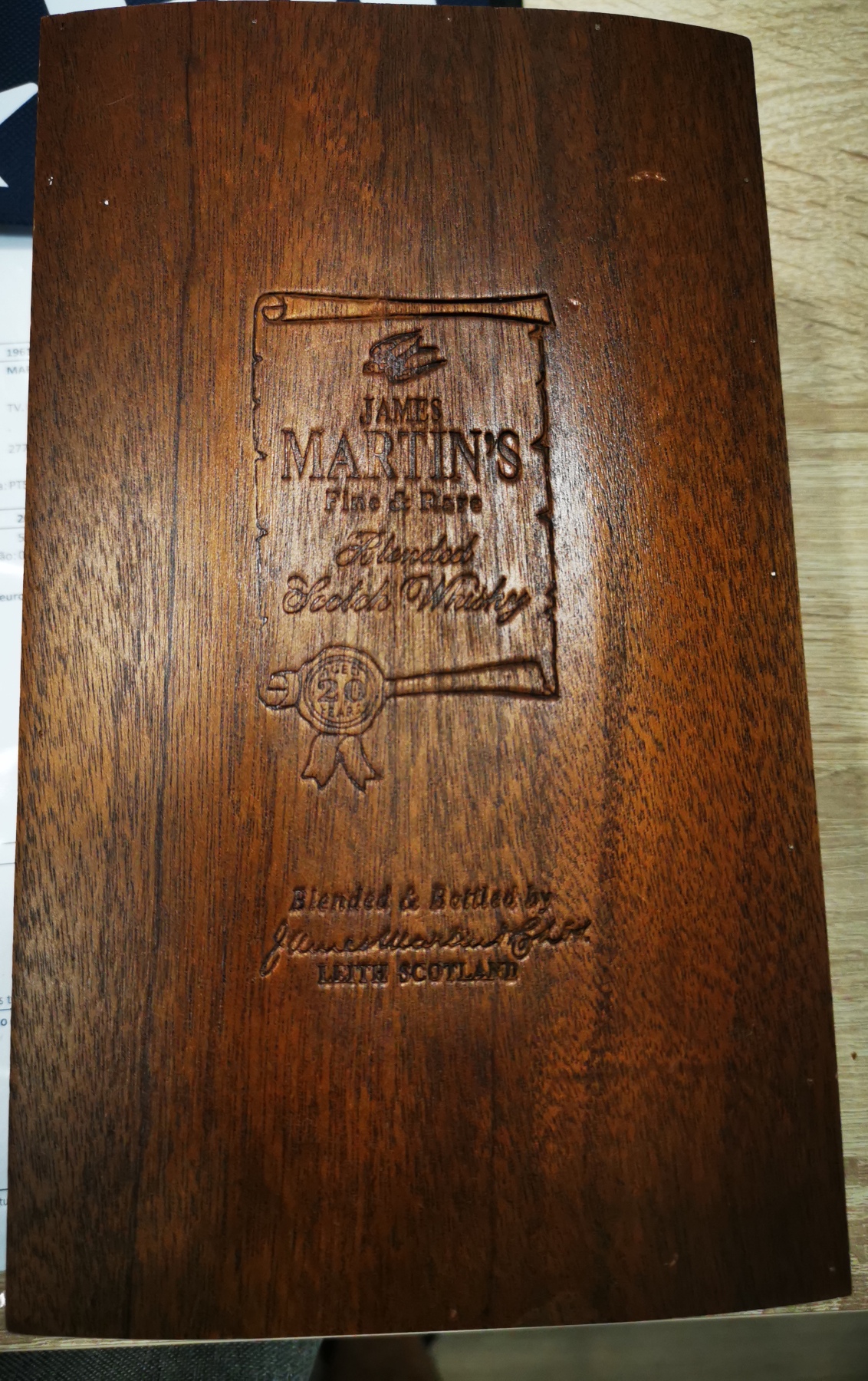 whiskey-james-martins-20-anos-caixa-madeira